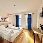 2 Bedroom The Quiet Luxury 3 Διαμέρισμα