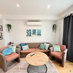 2 Bedroom The Quiet Luxury 3 *