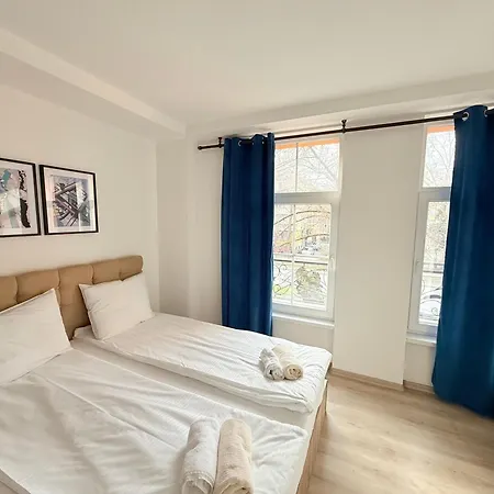 2 Bedroom The Quiet Luxury 3 公寓 *