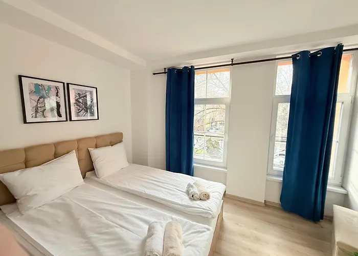 2 Bedroom The Quiet Luxury 3 公寓 *